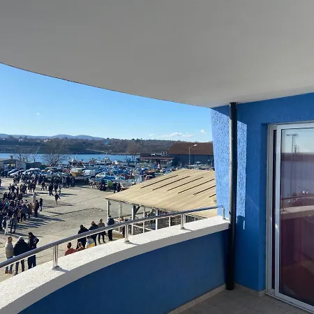 Ribarska Sreshta Family 3*