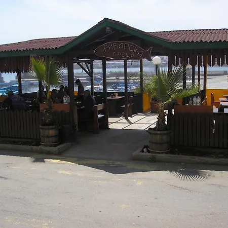 Hotel Ribarska Sreshta Family 3*